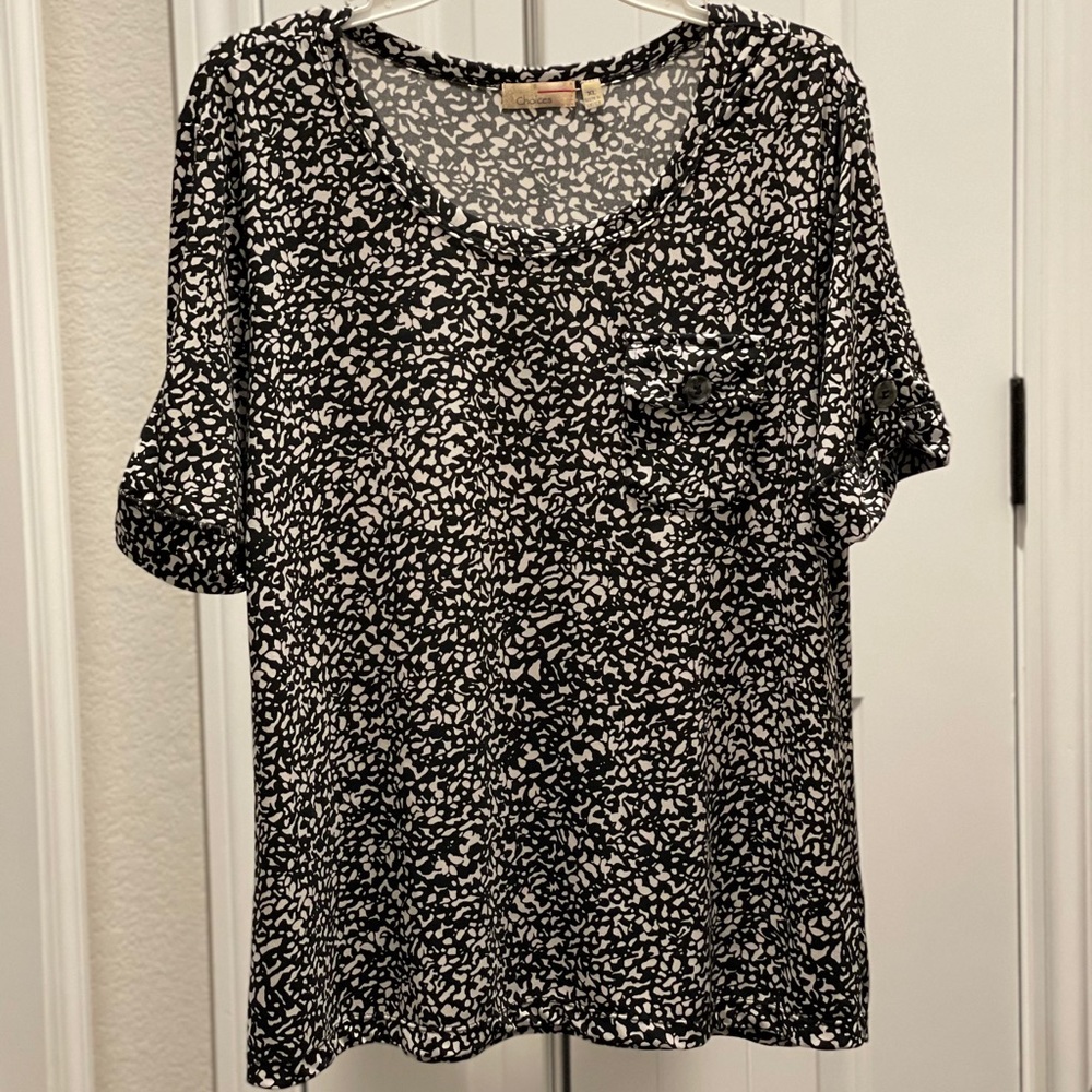 Choices Black/White Short Sleeve Shirt